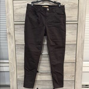 Democracy Women's Skinny Pants - Dark Brown